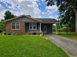 223 Meadowridge Dr, Warner Robins, GA 31093