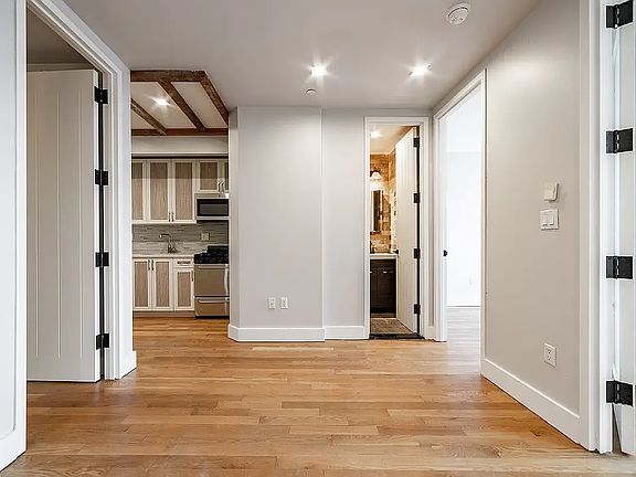 3rd image of 1629 Saint Johns Pl #2H