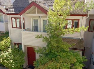 913 Cowper St, Palo Alto, CA 94301