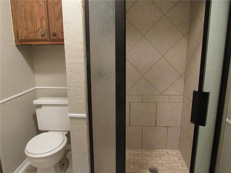 936 W Tesio Way — Photo 7