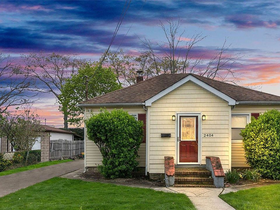 1st image of 2404 Pendroy St