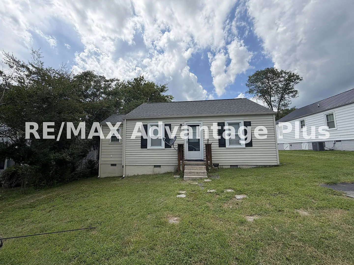 2-bedroom, 1-bath home in Farmville, VA — Photo 1