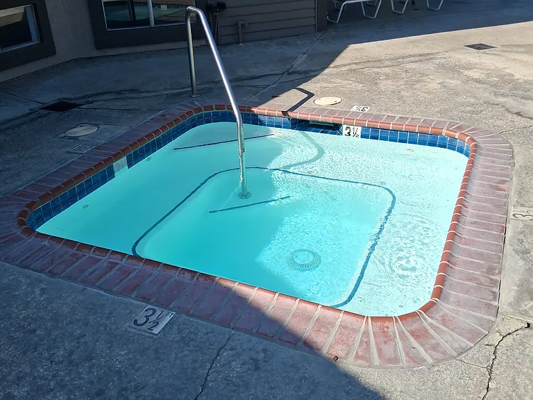 6351 Riverside Dr #71 — Photo 10