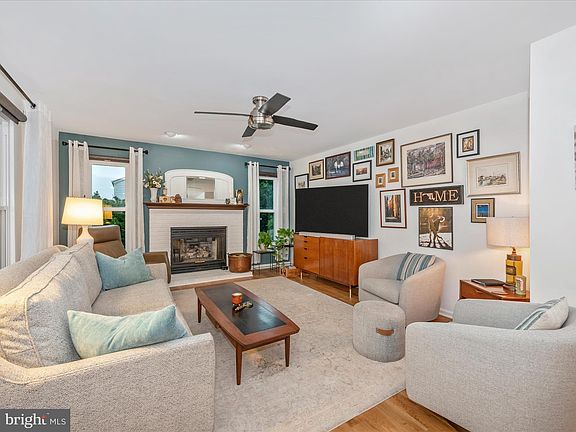 2nd image of 11 Ivy Hill Dr