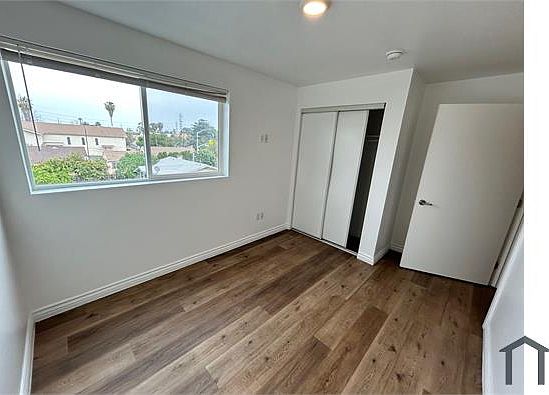 2nd image of 9515 Compton Ave #301