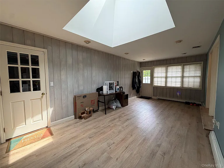 3 Deeringwood Ln — Photo 12