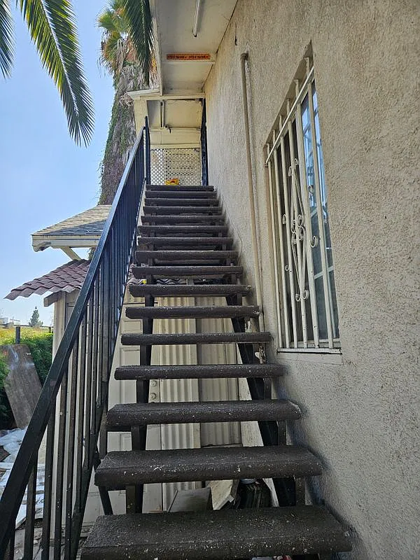 2 bed, 1.0 bath, 750 sqft, $2,500 — Photo 3