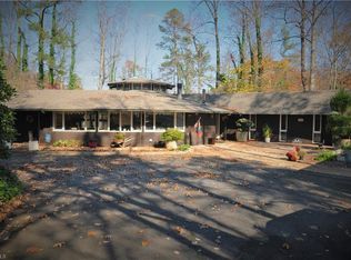 901 Country Club Cres, Lexington, NC 27292