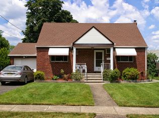 47 Wayne Rd, Fair Lawn, NJ 07410