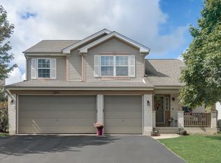 2991 Baldwin Ln, Lake In The Hills, IL 60156