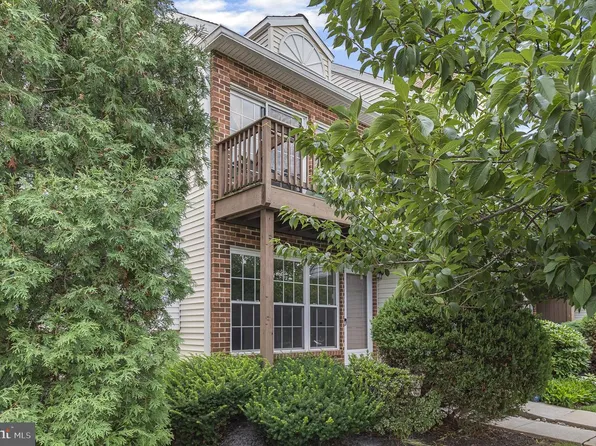 706 Northridge Dr #32A, Norristown, PA 19403