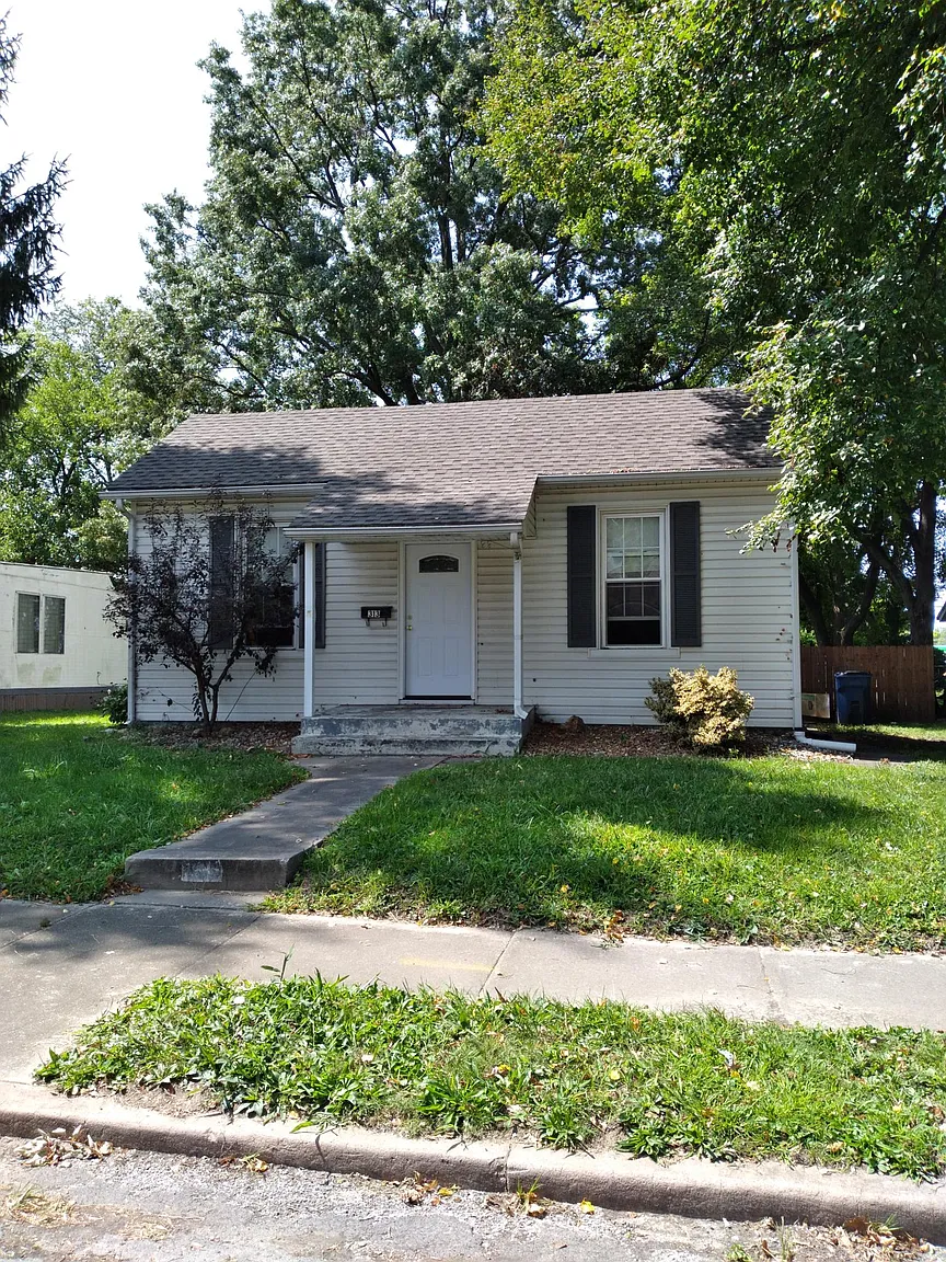 313 S Fillmore St photo 1
