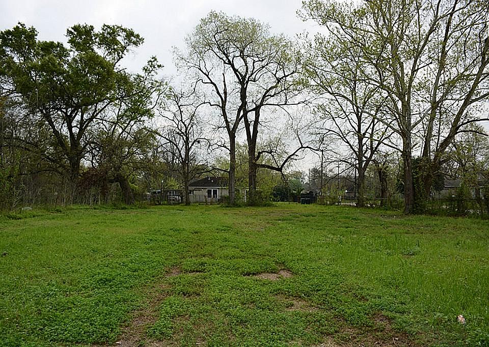 1st image of 7720 Lockwood Dr