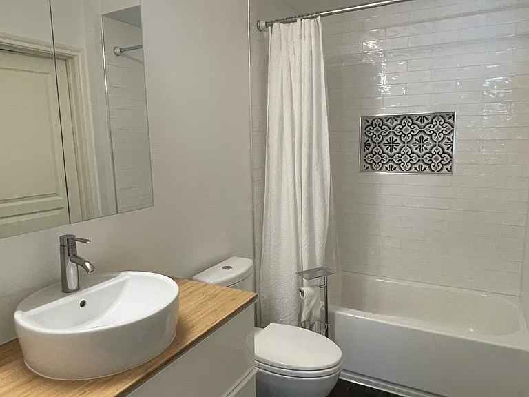 510 Refugio St — Photo 18