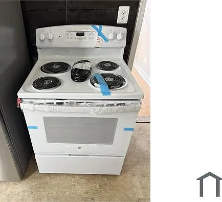 2408 Cambreleng Ave #13 — Photo 6