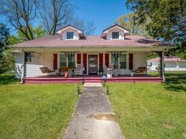 5302 Cash St, Anniston, AL 36206