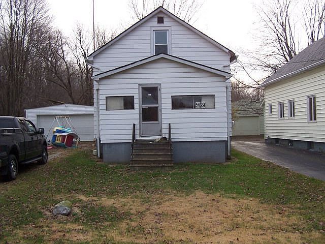 1st image of 5429 Scott St