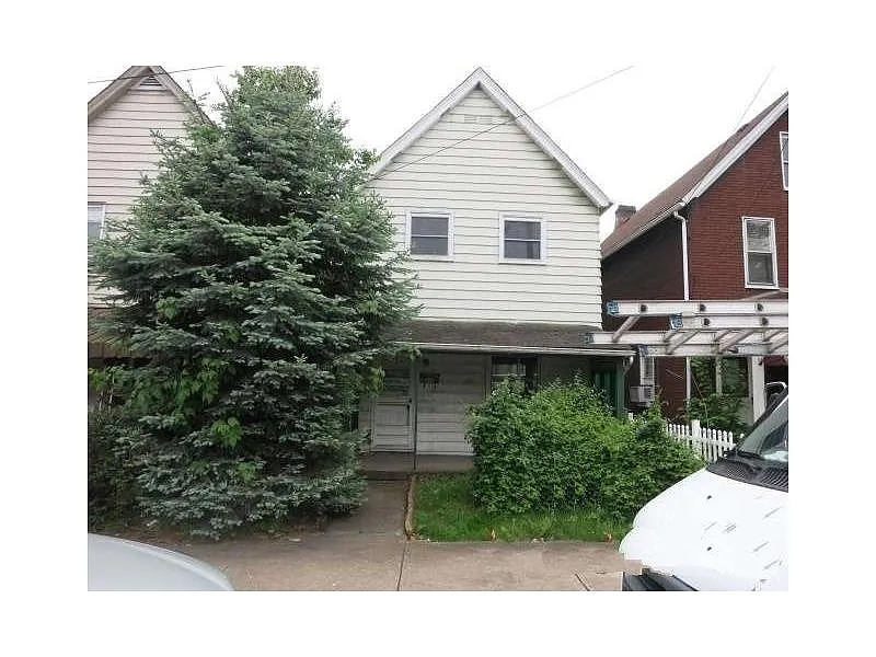 512 Franklin St photo 1