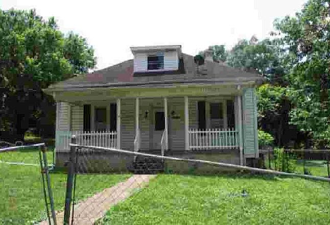 1st image of 609 Dale Ave