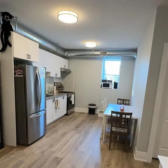 66 Albert St W #1 — Photo 10