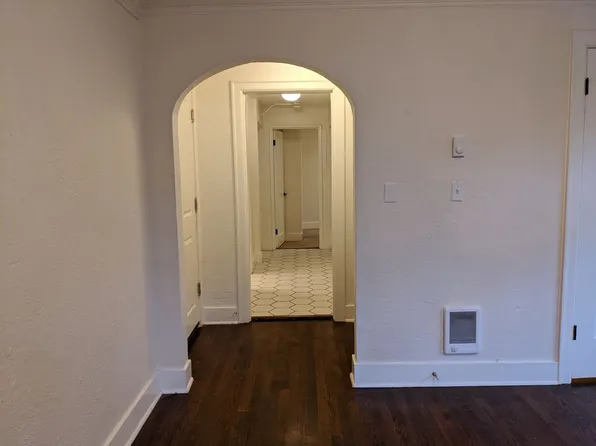 Elise Apartments, 1627 10th Ave W APT 2, Seattle, WA 98119