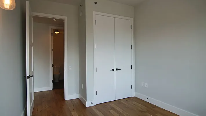 Rented by Nooklyn NYC LLC | media 35