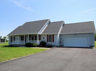 42 Hogtown Rd, Harrington, DE 19952