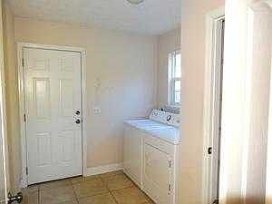 2215 Minnesota Ave, Lynn Haven, FL 32444