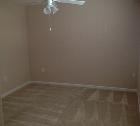 5th image of 11 Guinevere Ln #B