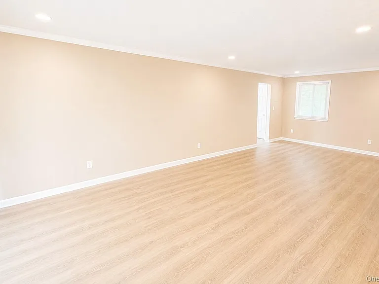 21 Village Park Dr #2A — Photo 7