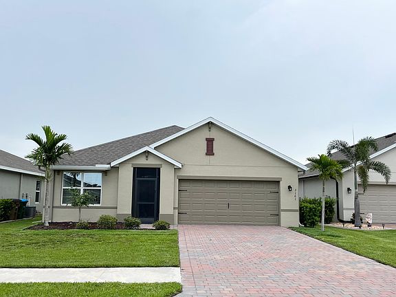 2nd image of 3161 Estancia Ln