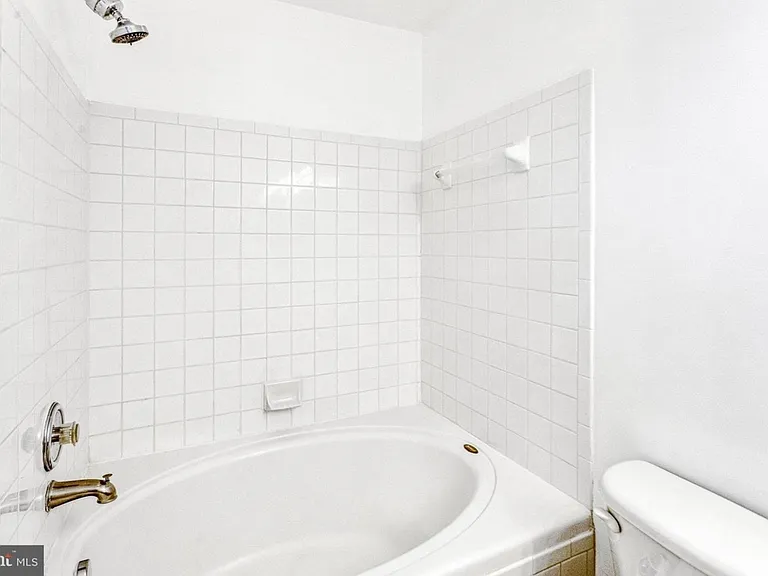 4062 Cressida Pl — Photo 11