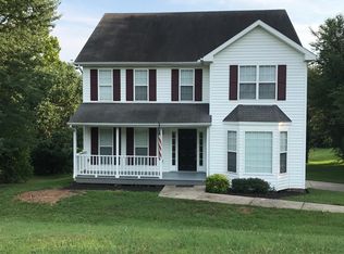 925 Doe Run Ct, Adams, TN 37010