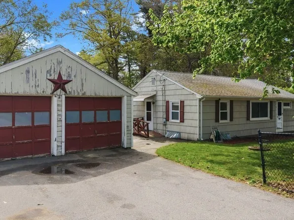 5 2nd Ave, Lakeville, MA 02347