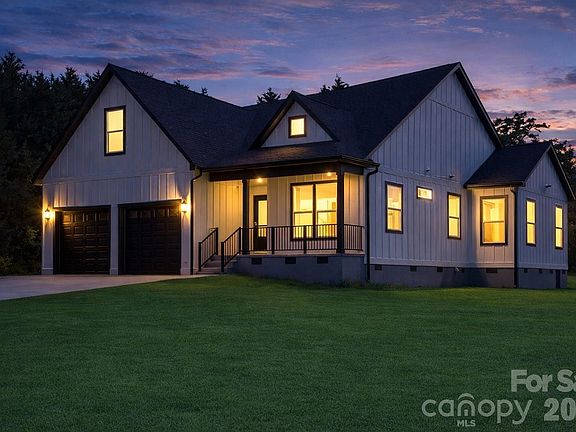 3rd image of 2589 Polo Ln