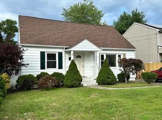 51 Parallel St, Springfield, MA 01104