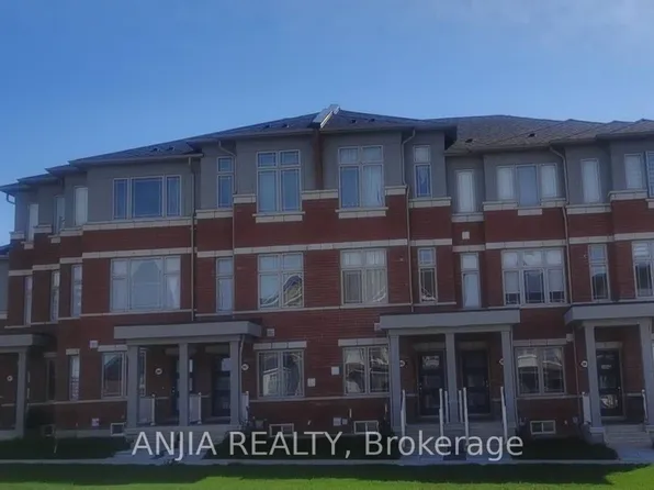 2863 Whites Rd, Pickering, ON L1X 0P3