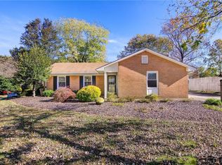 5416 Amberhill Dr, Greensboro, NC 27455