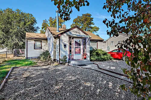 1519 S Division Ave Photo 1