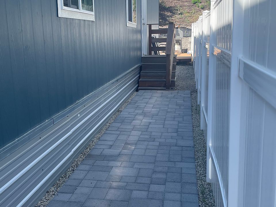 pavers leading to front door entrance