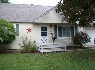 2203 Jonathan Ave, Rockford, IL 61103