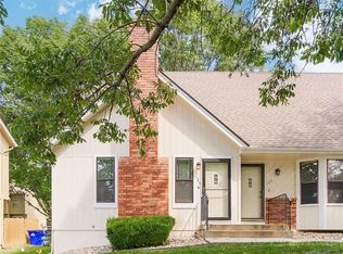 125 SW Donovan Rd, Lees Summit, MO 64063