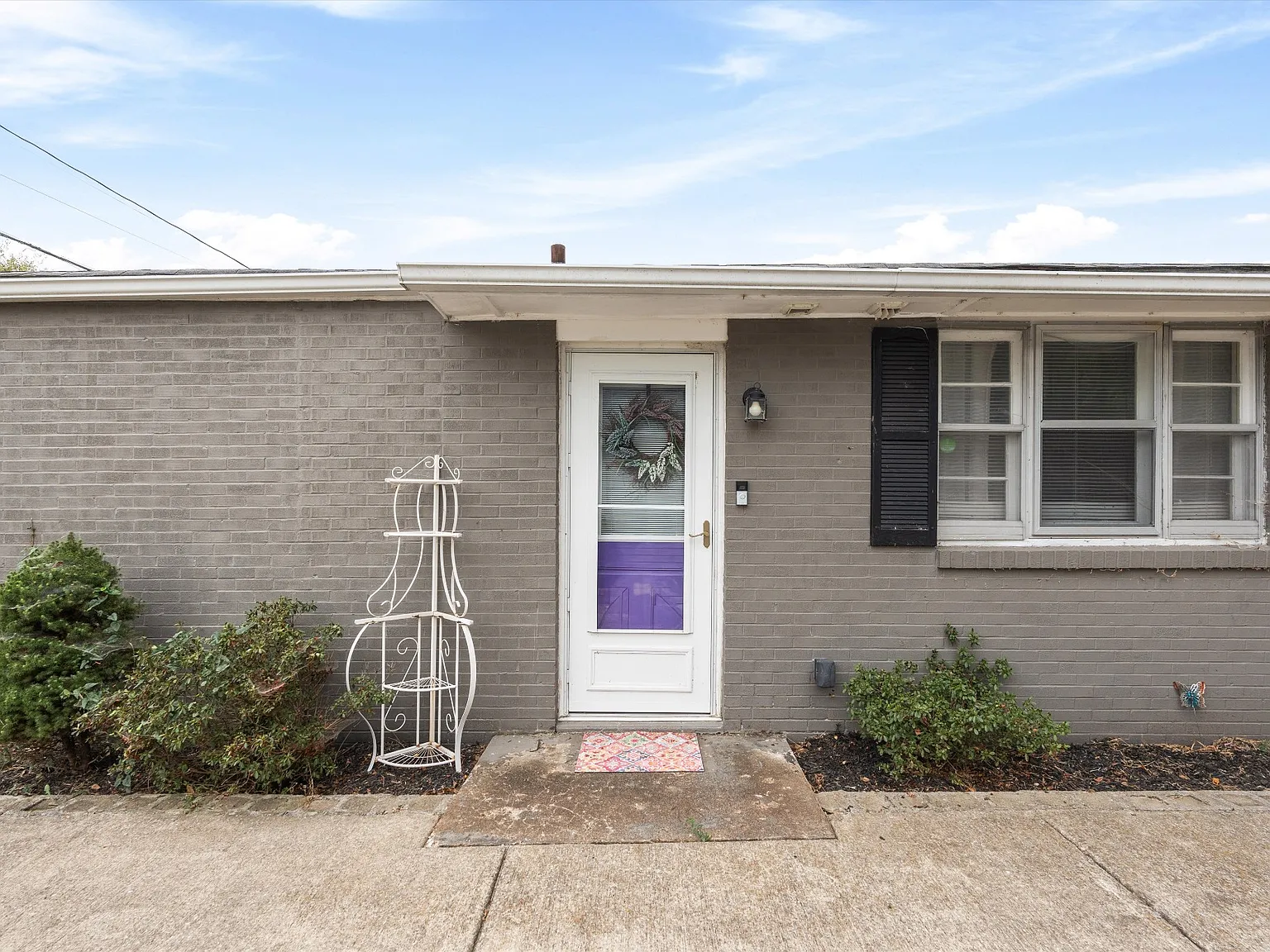 2 bed, 2.0 bath, 768 sqft, $1,850 — Photo 2