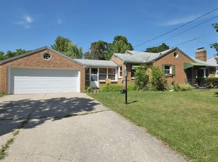 402 Oakhurst Ave, Kalamazoo, MI 49001