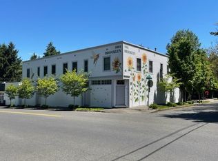 5001 SE Brooklyn St APT E, Portland, OR 97206