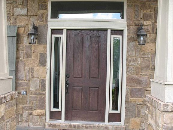 4th image of 5903 Cromwell Dr