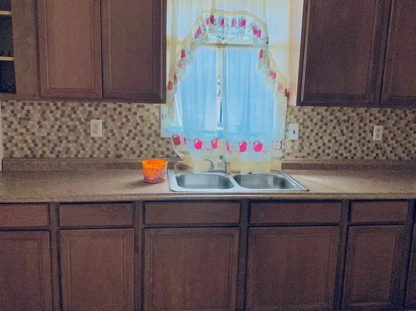 411 31st St S, Bessemer, AL 35020