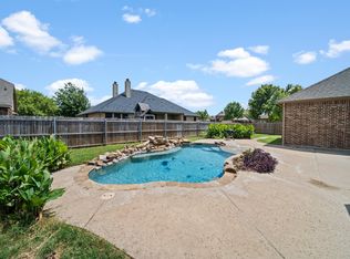 5038 W Fall Dr, Midlothian, TX 76065