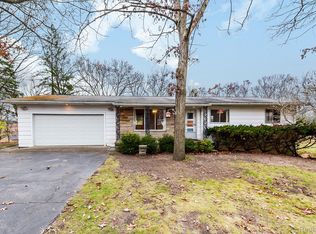 9777 Dexter Pinckney Rd, Pinckney, MI 48169