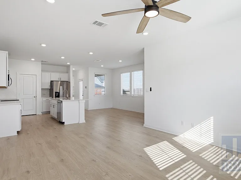 2519 Rose Archer Ln — Photo 6